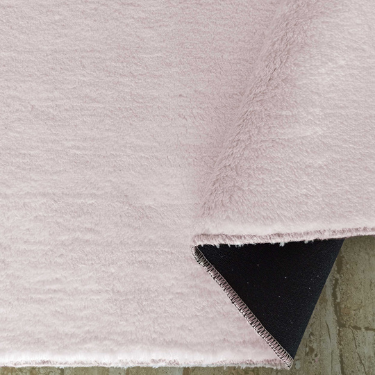 Miękki, pluszowy dywan Enzo- Pudrowy róż