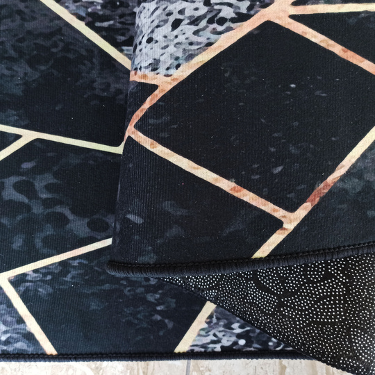 Dywan antypoślizgowy nowoczesny Gold 16 N