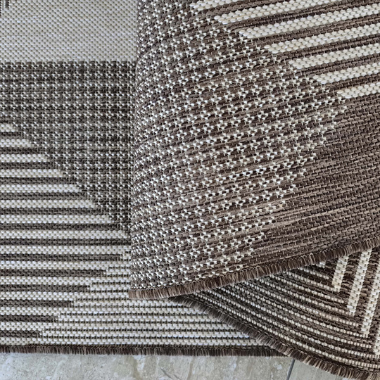 Nowoczesny dywan sznurkowy OUTDOOR dwustronny MODERN 16 brązowy