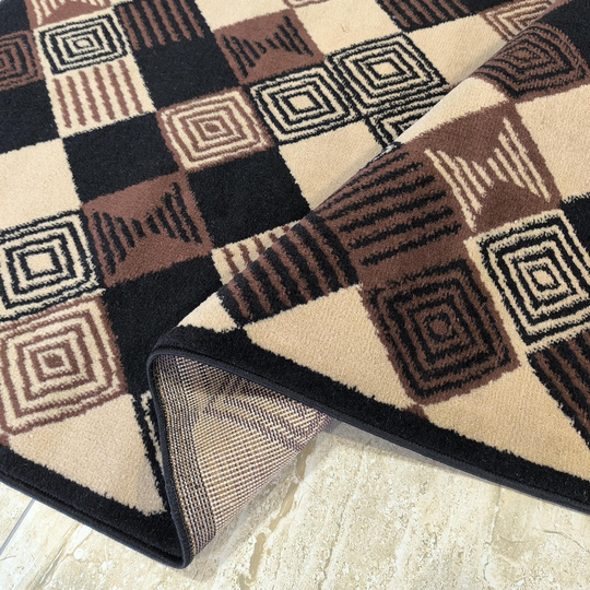 Dywan klasyczny BCF Anto 17 - brązowy