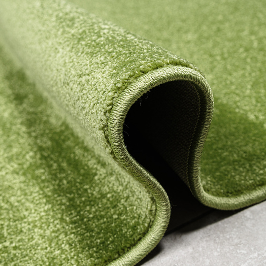 Wykładzina dywanowa- Premium-N- jednolita- zielona 400cm szerokości